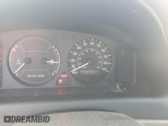 ✅ 1999 Toyota Corolla VE • VIN: 2T1BR12E6XC256169 • Lot: 66449795. Listed on Copart with 187,158 mi. Free auction sales archive from the USA and detailed vehicle history report at DreamBid. Image 9.