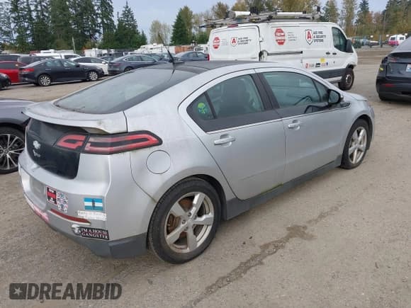 ✅ 2012 Chevrolet Volt • VIN: 1G1RB6E41CU116457 • Лот: 43596795. Опубликован ранее на IAAI с пробегом 159 760 миль. Бесплатный доступ к архиву аукционных продаж из США и подробный отчёт об истории автомобиля на DreamBid. Изображение 4.