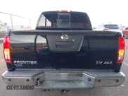 ✅ 2015 Nissan Frontier SV • VIN: 1N6AD0EV7FN756026 • Lot: 43348493. Wystawiony na IAAI z przebiegiem 132 597 mil. Bezpłatny archiwum sprzedaży aukcyjnych z USA i szczegółowy raport historii pojazdu na DreamBid. Zdjęcie 16.