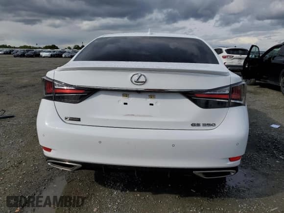 ✅ 2019 Lexus GS 350 • VIN: JTHBZ1BL7KA017742 • Лот: 51510535. Опубликован ранее на Copart с пробегом 111 539 миль. Бесплатный доступ к архиву аукционных продаж из США и подробный отчёт об истории автомобиля на DreamBid. Изображение 6.