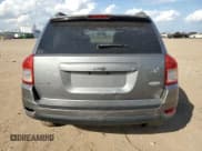 ✅ 2012 Jeep Compass Latitude • VIN: 1C4NJDEB4CD616169 • Lot: 82270385. Wystawiony na Copart z przebiegiem 166 428 mil. Bezpłatny archiwum sprzedaży aukcyjnych z USA i szczegółowy raport historii pojazdu na DreamBid. Zdjęcie 6.