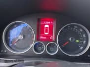 ✅ 2009 Volkswagen Golf GTI • VIN: WVWGV71K19W093887 • Lot: 43615999. Wystawiony na IAAI z przebiegiem 145 562 mil. Bezpłatny archiwum sprzedaży aukcyjnych z USA i szczegółowy raport historii pojazdu na DreamBid. Zdjęcie 7.