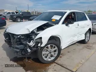 ✅ 2024 Audi Q3 Premium • VIN: WA1AUCF37R1091376 • Lot: 43339991. Wystawiony na IAAI z przebiegiem 20 762 mil. Bezpłatny archiwum sprzedaży aukcyjnych z USA i szczegółowy raport historii pojazdu na DreamBid. Zdjęcie 2.