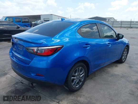✅ 2019 Toyota Yaris L • VIN: 3MYDLBYV3KY526685 • Лот: 42500447. Опубликован ранее на IAAI с пробегом 100 652 миль. Бесплатный доступ к архиву аукционных продаж из США и подробный отчёт об истории автомобиля на DreamBid. Изображение 4.
