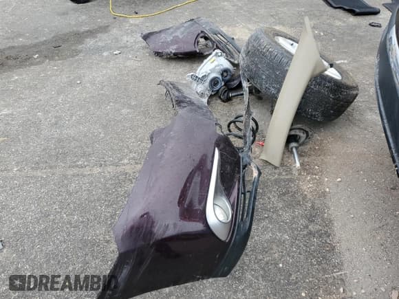 ✅ 2011 Toyota Highlander • VIN: 5TDBK3EH5BS081693 • Лот: 89641795. Опубликован ранее на Copart с пробегом Не указан. Бесплатный доступ к архиву аукционных продаж из США и подробный отчёт об истории автомобиля на DreamBid. Изображение 13.