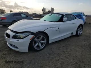 ✅ 2010 BMW Z4 sDrive30i • VIN: WBALM5C56AE377066 • Lot: 42872935. Listed on Copart with 126,264 mi. Free auction sales archive from the USA and detailed vehicle history report at DreamBid. Image 1.