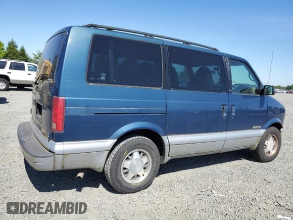 ✅ 2000 GMC Safari • VIN: 1GKDM19W8YB532104 • Lot: 59866574. Wystawiony na Copart z przebiegiem 152 933 mil. Bezpłatny archiwum sprzedaży aukcyjnych z USA i szczegółowy raport historii pojazdu na DreamBid. Zdjęcie 3.