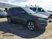 2018 Jeep Compass Limited z VIN 3C4NJDCB7JT365528, wystawiony jako Copart lot #85154275 z przebiegiem 74 930 mil mil oraz Czysty tytuł • Clean title. Historia ofert i sprzedaży dostępna na DreamBid. Obrazek 4.