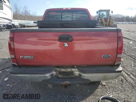 ✅ 2002 Ford F-250 XL • VIN: 1FTNW21S22EA20322 • Lot: 50710815. Listed on Copart with 176,013 mi. Free auction sales archive from the USA and detailed vehicle history report at DreamBid. Image 6.