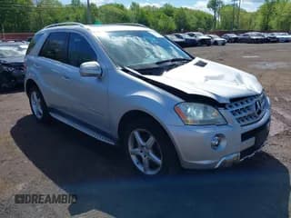 ✅ 2010 Mercedes-Benz M 550 • VIN: 4JGBB7CB7AA560324 • Lot: 42190509. Listed on IAAI with 100,768 mi. Free auction sales archive from the USA and detailed vehicle history report at DreamBid. Image 1.