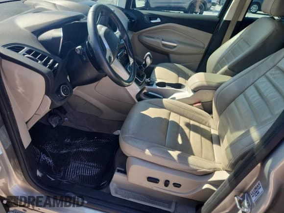 ✅ 2015 Ford C-Max SEL • VIN: 1FADP5BU8FL119874 • Лот: 71615385. Опубликован ранее на Copart с пробегом 76 621 миль. Бесплатный доступ к архиву аукционных продаж из США и подробный отчёт об истории автомобиля на DreamBid. Изображение 7.