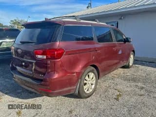 ✅ 2016 Kia Sedona LX • VIN: KNDMB5C17G6210146 • Lot: 94383215. Listed on Copart with 210,249 mi. Free auction sales archive from the USA and detailed vehicle history report at DreamBid. Image 4.