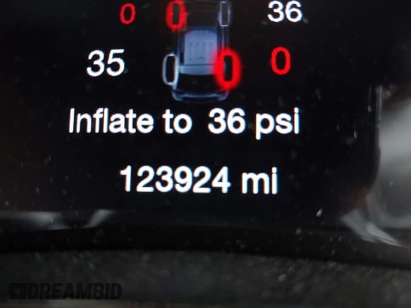 ✅ 2018 Jeep Grand Cherokee High Altitude • VIN: 1C4RJFCG8JC466792 • Lot: 42824215. Wystawiony na IAAI z przebiegiem 123 924 mil. Bezpłatny archiwum sprzedaży aukcyjnych z USA i szczegółowy raport historii pojazdu na DreamBid. Zdjęcie 16.