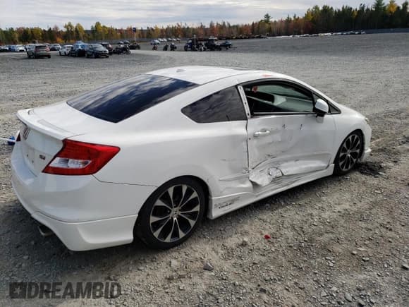 ✅ 2013 Honda Civic Si • VIN: 2HGFG4A59DH101001 • Лот: 86860175. Опубликован ранее на Copart с пробегом 175 162 миль. Бесплатный доступ к архиву аукционных продаж из США и подробный отчёт об истории автомобиля на DreamBid. Изображение 3.