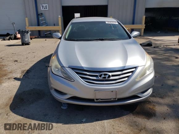 ✅ 2013 Hyundai Sonata GLS • VIN: 5NPEB4AC0DH507179 • Lot: 58903314. Wystawiony na Copart z przebiegiem 129 542 mil. Bezpłatny archiwum sprzedaży aukcyjnych z USA i szczegółowy raport historii pojazdu na DreamBid. Zdjęcie 5.