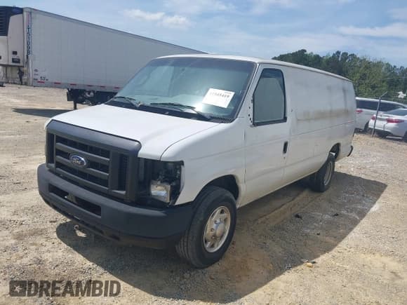 ✅ 2013 Ford Econoline Cargo Commercial • VIN: 1FTNS2EL4DDA68699 • Лот: 41945419. Опубликован ранее на IAAI с пробегом 193 575 миль. Бесплатный доступ к архиву аукционных продаж из США и подробный отчёт об истории автомобиля на DreamBid. Изображение 2.