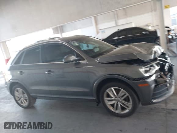 ✅ 2016 Audi Q3 Premium Plus • VIN: WA1EFCFS1GR019977 • Lot: 43667587. Listed on IAAI with 138,184 mi. Free auction sales archive from the USA and detailed vehicle history report at DreamBid. Image 13.