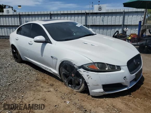 ✅ 2014 Jaguar XF Supercharged • VIN: SAJWA0HP9EMU18258 • Lot: 66036234. Wystawiony na Copart z przebiegiem 9 520 mil. Bezpłatny archiwum sprzedaży aukcyjnych z USA i szczegółowy raport historii pojazdu na DreamBid. Zdjęcie 4.