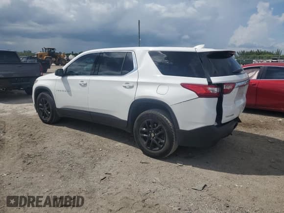 ✅ 2021 Chevrolet Traverse LS • VIN: 1GNERFKW2MJ146486 • Lot: 70687514. Wystawiony na Copart z przebiegiem 47 171 mil. Bezpłatny archiwum sprzedaży aukcyjnych z USA i szczegółowy raport historii pojazdu na DreamBid. Zdjęcie 2.