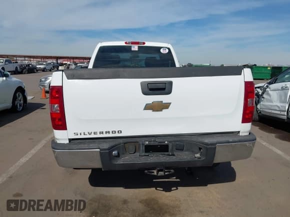 ✅ 2010 Chevrolet Silverado 1500 Work Truck • VIN: 1GCSCPE09AZ281276 • Lot: 43608060. Listed on IAAI with 117,732 mi. Free auction sales archive from the USA and detailed vehicle history report at DreamBid. Image 16.