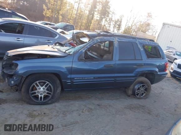 ✅ 2004 Jeep Grand Cherokee Laredo • VIN: 1J4GX48S74C192183 • Лот: 43813151. Опубликован ранее на IAAI с пробегом Не указан. Бесплатный доступ к архиву аукционных продаж из США и подробный отчёт об истории автомобиля на DreamBid. Изображение 13.