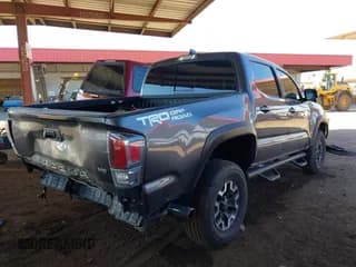 ✅ 2021 Toyota Tacoma SR5 • VIN: 5TFAZ5CN0MX108680 • Lot: 43639301. Wystawiony na IAAI z przebiegiem 57 738 mil. Bezpłatny archiwum sprzedaży aukcyjnych z USA i szczegółowy raport historii pojazdu na DreamBid. Zdjęcie 4.