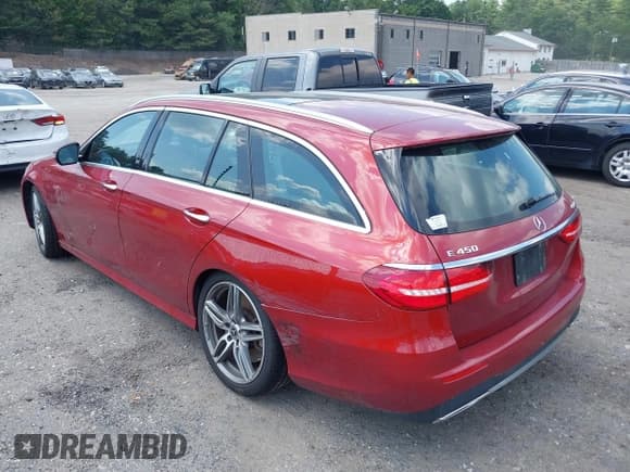 ✅ 2019 Mercedes-Benz E 450 • VIN: WDDZH6JB6KA582921 • Lot: 42642916. Listed on IAAI with 76,131 mi. Free auction sales archive from the USA and detailed vehicle history report at DreamBid. Image 3.