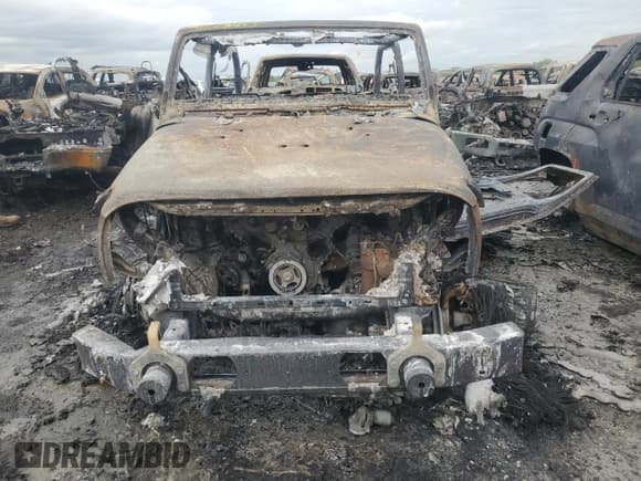 ✅ 2016 Jeep Wrangler Black Bear • VIN: 1C4AJWAGXGL169919 • Lot: 51573455. Wystawiony na Copart z przebiegiem 98 406 mil. Bezpłatny archiwum sprzedaży aukcyjnych z USA i szczegółowy raport historii pojazdu na DreamBid. Zdjęcie 5.