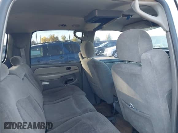 ✅ 2001 Chevrolet Suburban LT • VIN: 3GNEC16T21G185855 • Lot: 43623902. Listed on IAAI with 187,448 mi. Free auction sales archive from the USA and detailed vehicle history report at DreamBid. Image 8.