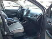 ✅ 2017 Dodge Journey Crossroad Plus • VIN: 3C4PDCGB0HT581249 • Lot: 41703058. Listed on IAAI with 122,226 mi. Free auction sales archive from the USA and detailed vehicle history report at DreamBid. Image 5.