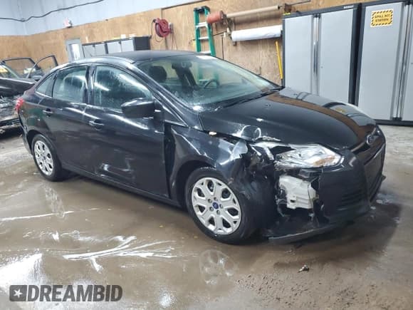 ✅ 2012 Ford Focus SE • VIN: 1FAHP3F27CL475825 • Lot: 87425955. Wystawiony na Copart z przebiegiem 127 451 mil. Bezpłatny archiwum sprzedaży aukcyjnych z USA i szczegółowy raport historii pojazdu na DreamBid. Zdjęcie 4.