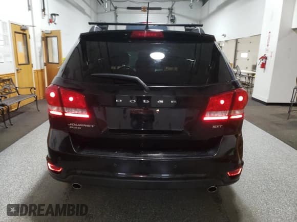 ✅ 2015 Dodge Journey SXT • VIN: 3C4PDDBG2FT749088 • Lot: 91169925. Wystawiony na Copart z przebiegiem 91 090 mil. Bezpłatny archiwum sprzedaży aukcyjnych z USA i szczegółowy raport historii pojazdu na DreamBid. Zdjęcie 6.