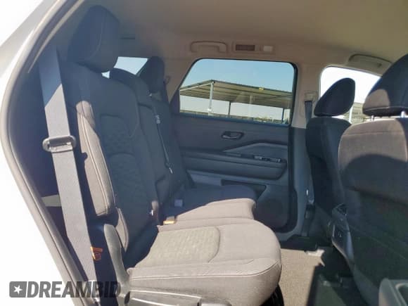 ✅ 2024 Nissan Pathfinder SV • VIN: 5N1DR3BA3RC276551 • Lot: 86283215. Listed on Copart with 40,054 mi. Free auction sales archive from the USA and detailed vehicle history report at DreamBid. Image 11.