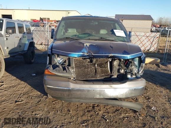 ✅ 2004 Chevrolet Express Passenger • VIN: 1GBFG15T341213642 • Lot: 43685333. Listed on IAAI with 77,577 mi. Free auction sales archive from the USA and detailed vehicle history report at DreamBid. Image 6.