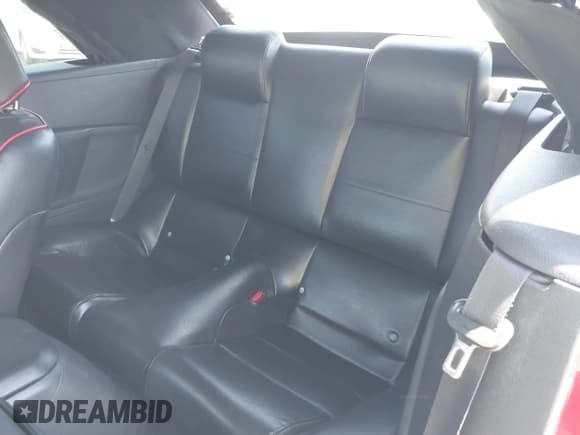 ✅ 2007 Ford Mustang Deluxe • VIN: 1ZVFT84N475249577 • Lot: 42008269. Listed on IAAI with 136,134 mi. Free auction sales archive from the USA and detailed vehicle history report at DreamBid. Image 8.