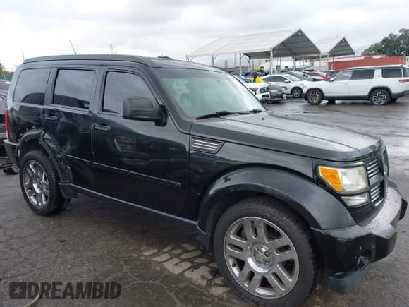 ✅ 2011 Dodge Nitro Heat • VIN: 1D4PT4GK8BW519885 • Lot: 43452582. Wystawiony na IAAI z przebiegiem 178 296 mil. Bezpłatny archiwum sprzedaży aukcyjnych z USA i szczegółowy raport historii pojazdu na DreamBid. Zdjęcie 13.