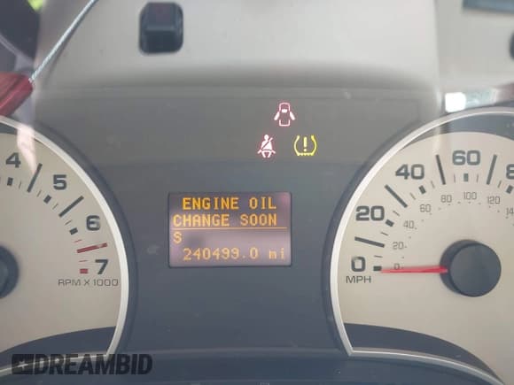 ✅ 2006 Ford Explorer Eddie Bauer • VIN: 1FMEU64EX6UB24583 • Lot: 42265795. Listed on IAAI with 240,499 mi. Free auction sales archive from the USA and detailed vehicle history report at DreamBid. Image 7.