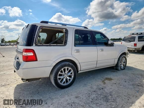 ✅ 2015 Ford Expedition Limited • VIN: 1FMJU2AT1FEF28232 • Lot: 84970825. Wystawiony na Copart z przebiegiem 217 743 mil. Bezpłatny archiwum sprzedaży aukcyjnych z USA i szczegółowy raport historii pojazdu na DreamBid. Zdjęcie 3.