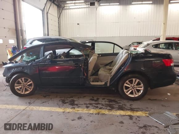 ✅ 2008 Hyundai Sonata GLS • VIN: 5NPET46F18H389813 • Лот: 41255954. Опубликован ранее на IAAI с пробегом 183 910 миль. Бесплатный доступ к архиву аукционных продаж из США и подробный отчёт об истории автомобиля на DreamBid. Изображение 14.