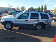 ✅ 2002 Jeep Grand Cherokee Laredo • VIN: 1J4GW48S22C256176 • Lot: 43420528. Listed on IAAI with 226,359 mi. Free auction sales archive from the USA and detailed vehicle history report at DreamBid. Image 14.