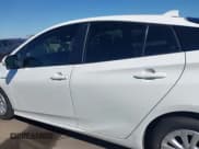 ✅ 2022 Toyota Prius L Eco • VIN: JTDKAMFU4N3159553 • Lot: 43496255. Listed on IAAI with 72,455 mi. Free auction sales archive from the USA and detailed vehicle history report at DreamBid. Image 14.