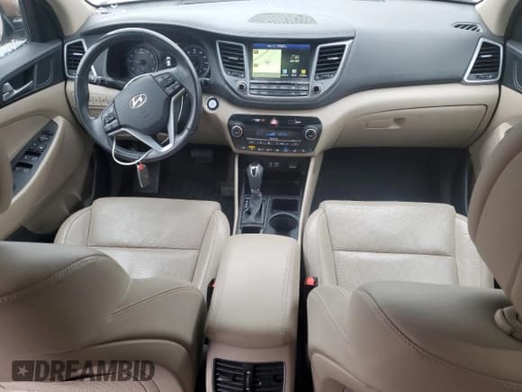 ✅ 2016 Hyundai Tucson Limited • VIN: KM8J33A29GU073802 • Лот: 91967875. Опубликован ранее на Copart с пробегом 56 952 миль. Бесплатный доступ к архиву аукционных продаж из США и подробный отчёт об истории автомобиля на DreamBid. Изображение 8.