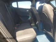 ✅ 2023 Volvo C40 Plus • VIN: YV4ED3GL7P2035500 • Лот: 72100045. Опубликован ранее на Copart с пробегом 29 791 миль. Бесплатный доступ к архиву аукционных продаж из США и подробный отчёт об истории автомобиля на DreamBid. Изображение 11.