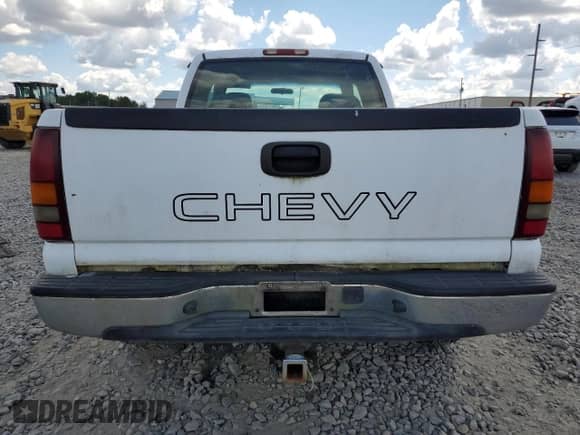 ✅ 2002 Chevrolet Silverado 1500 • VIN: 2GCEK19V221191657 • Lot: 69703294. Wystawiony na Copart z przebiegiem 316 708 mil mil. Skorzystaj z bezpłatnego archiwum sprzedaży aukcyjnych z USA i zobacz szczegółowy raport historii pojazdu na DreamBid. Zdjęcie 6.