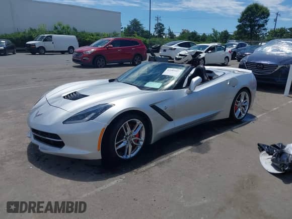 2014 Chevrolet Corvette Z51 3LT z VIN 1G1YM3D7XE5120603, wystawiony jako IAAI lot #42313984 z przebiegiem 64 199 mil mil oraz . Historia ofert i sprzedaży dostępna na DreamBid. Obrazek 2.