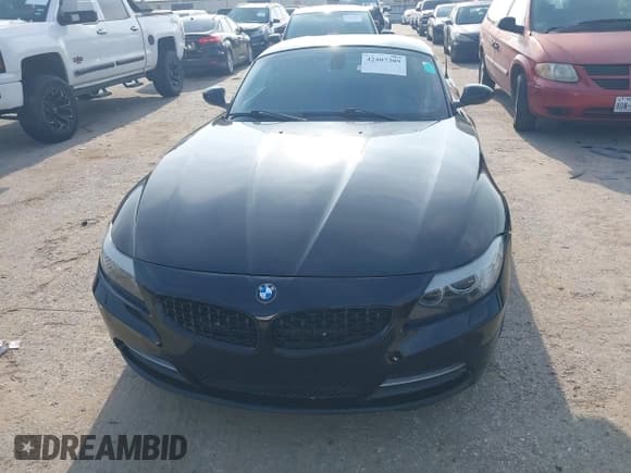 ✅ 2011 BMW Z4 sDrive30i • VIN: WBALM5C51BE378899 • Lot: 42407309. Listed on IAAI with Not provided. Free auction sales archive from the USA and detailed vehicle history report at DreamBid. Image 12.