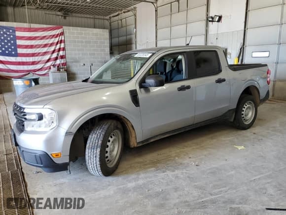 ✅ 2022 Ford Maverick XL • VIN: 3FTTW8F93NRA25014 • Lot: 65328345. Wystawiony na Copart z przebiegiem 63 697 mil. Bezpłatny archiwum sprzedaży aukcyjnych z USA i szczegółowy raport historii pojazdu na DreamBid. Zdjęcie 1.