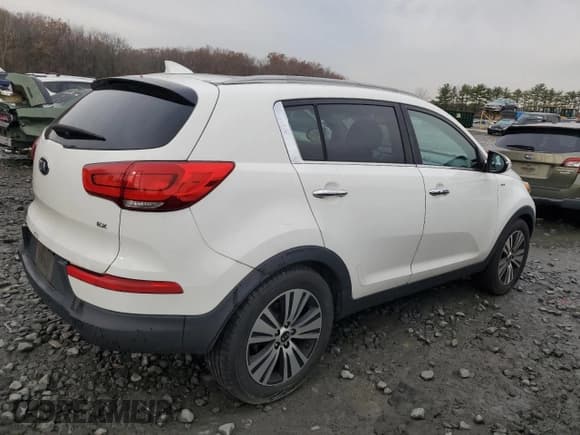 ✅ 2016 Kia Sportage EX • VIN: KNDPCCAC2G7868700 • Lot: 93365125. Wystawiony na Copart z przebiegiem 136 641 mil. Bezpłatny archiwum sprzedaży aukcyjnych z USA i szczegółowy raport historii pojazdu na DreamBid. Zdjęcie 3.