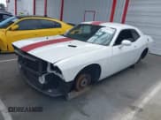 ✅ 2014 Dodge Challenger SXT • VIN: 2C3CDYAG1EH183203 • Lot: 43269129. Wystawiony na IAAI z przebiegiem 117 355 mil. Bezpłatny archiwum sprzedaży aukcyjnych z USA i szczegółowy raport historii pojazdu na DreamBid. Zdjęcie 18.
