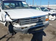 ✅ 1994 Ford Explorer Eddie Bauer • VIN: 1FMDU32X9RUE24487 • Lot: 43663593. Listed on IAAI with 256,903 mi. Free auction sales archive from the USA and detailed vehicle history report at DreamBid. Image 6.